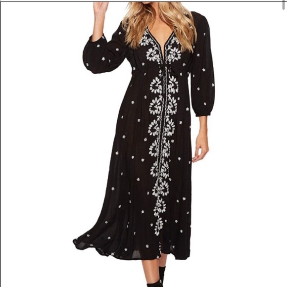Free People Dresses & Skirts - Free People maxi dress